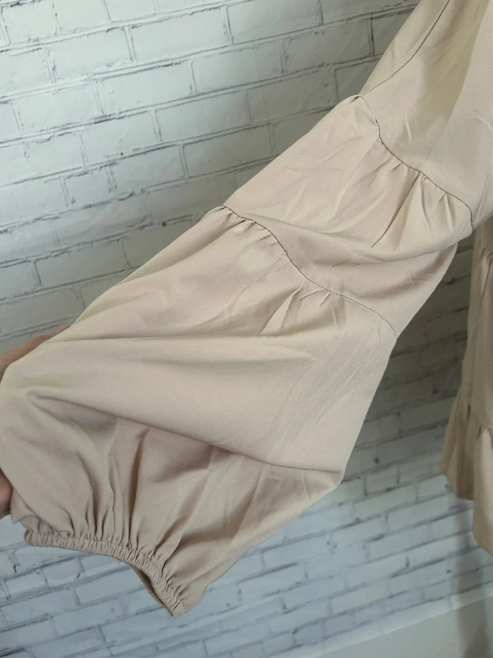 Impressions Cream Tiered Long-Sleeve Tunic. Small - Picture 4 of 6